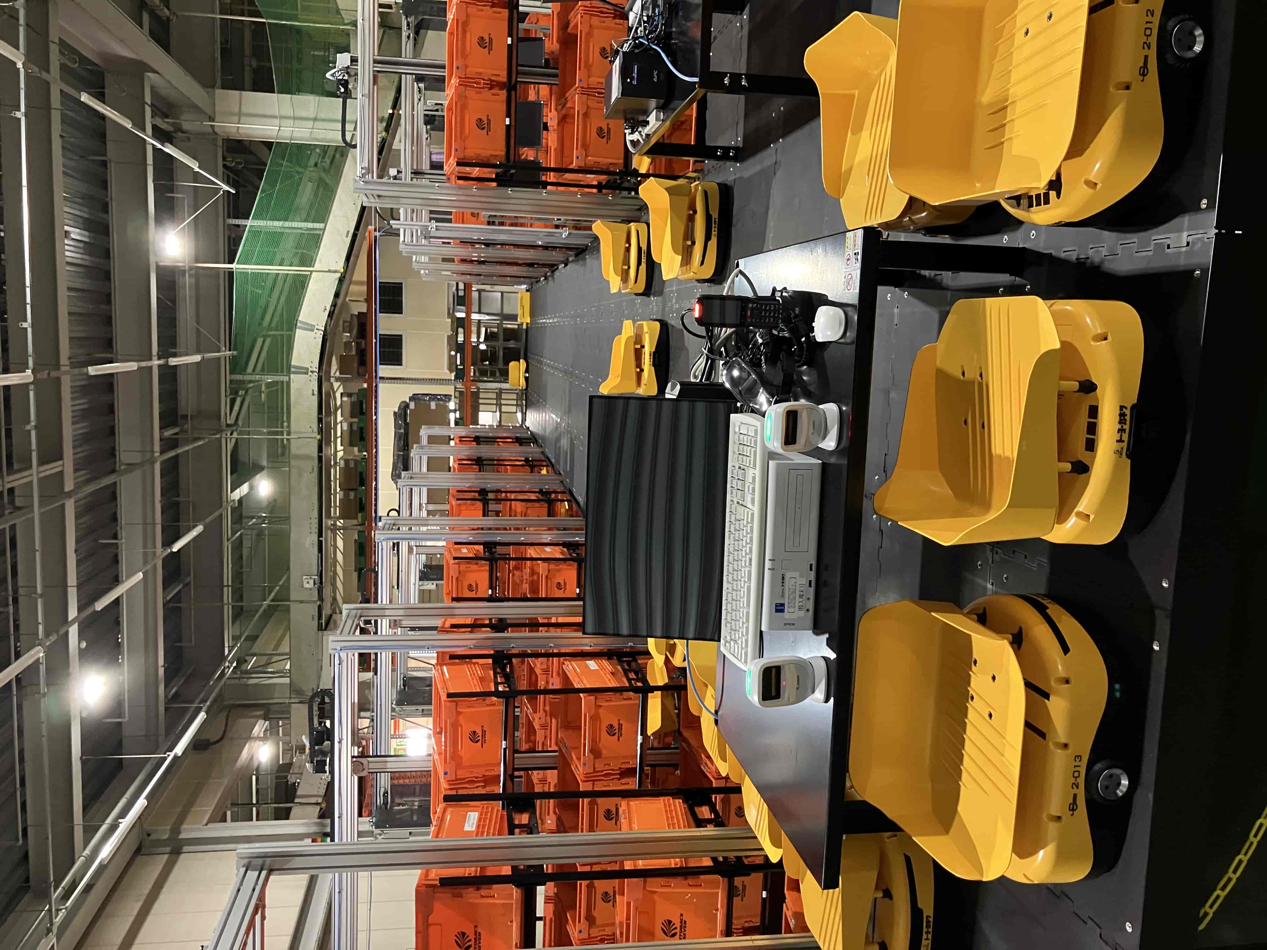 自動仕分けロボット「t-Sort」