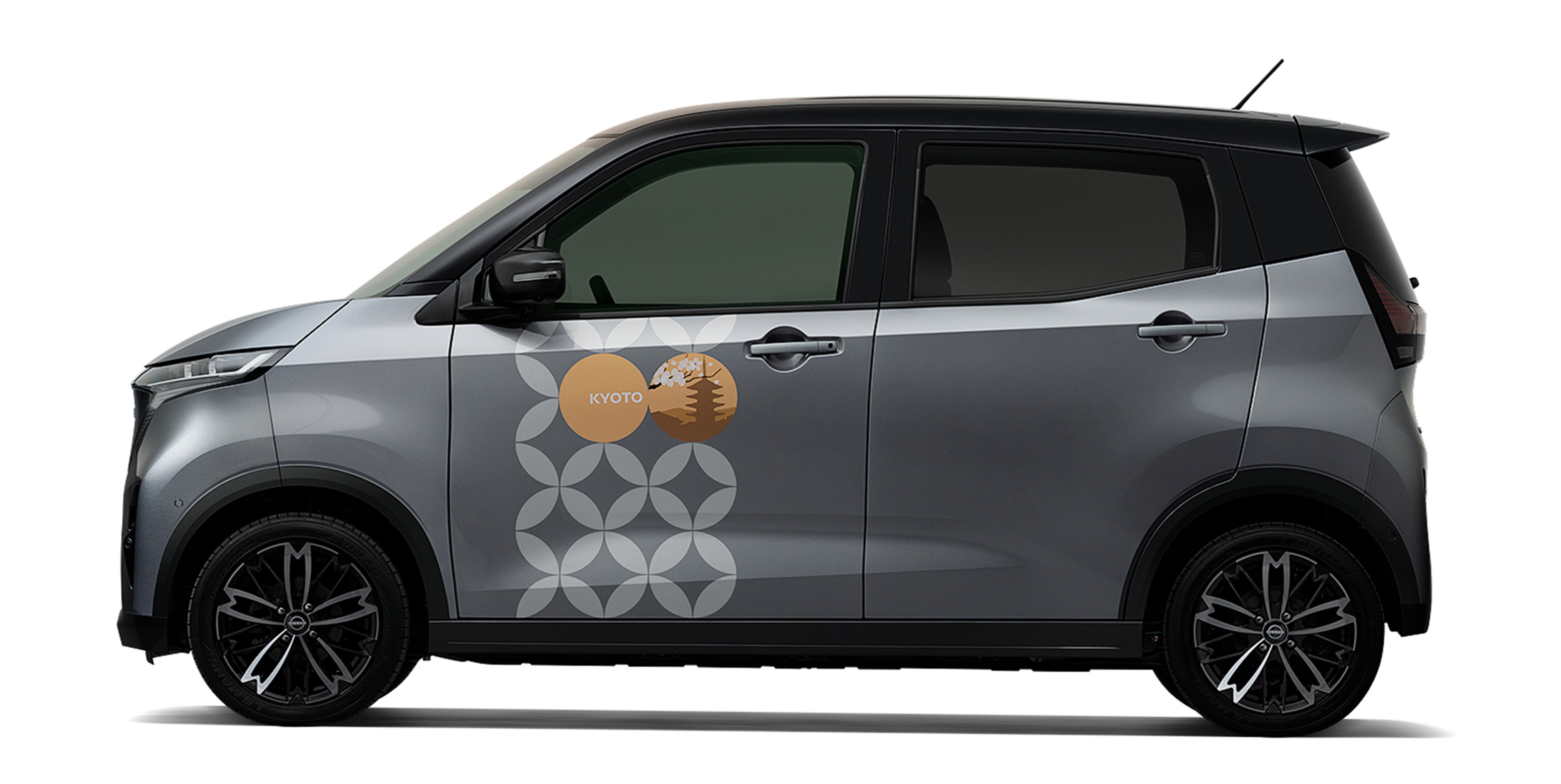 「SAKURA e-share mobi KYOTO CONCEPT」 外装