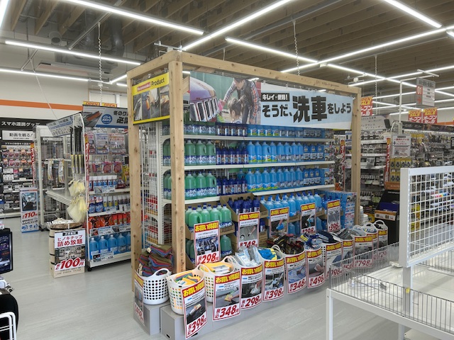 地元木材の什器