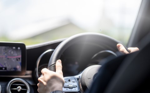 社有車事故・違反件数ゼロに向けて